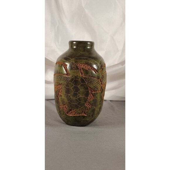 Nicaraguan Sgraffito Pottery Vase Hand Carved Etched Signed Green Sea Turtle 7" - Picture 4 of 12
